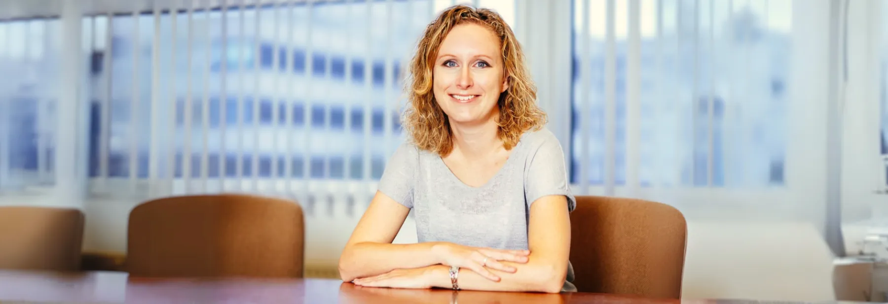 Saskia Kukken op haar kantoor in Alkmaar